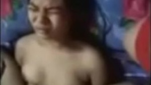 Married Indian housewife gets licked and toyed.