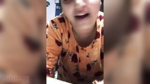 Desi bhabhi undress during a video call and exposes her big boobs