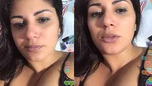 Indian auntie in sexy lingerie, video call nutshell