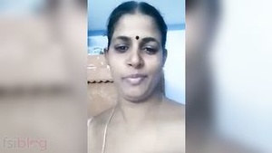 Hot and sexy videos of Bengal strippers in MMC movie