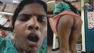Beautiful Tamil aunt with sensual look while she is fingering herself.
