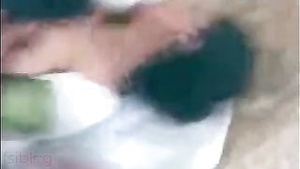 A college girl’s intimate MMS with her stepmother older brother’s ex-lover in a Desi chudai video in an Indian missionary position.