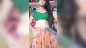 Bengali sweet girl in sexy MMS costume