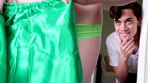 POV sexual experience with two girls, queer and respectful to the utmost.