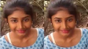 Marwari wife gives her boyfriend a sensual handjob and blowjob.