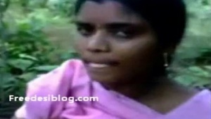 Beautiful Tamil girl from Pollachi Stripe.ammut shares her big black breasts