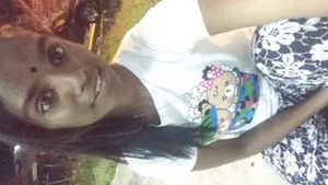 A sexy slim woman gives a sexual experience with rubbing her pussy.