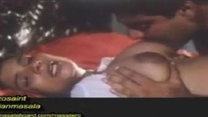 A Tamil film in which the wife breastfeeds is presented in a thread.