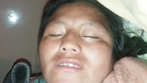 Nepali bhabi comes to cum on her family garden