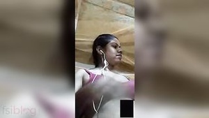 Self made videos of big booby girl showing off her exposure.