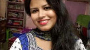 Sabnam Bhabi’s hot scene in Assam simplex Tickato