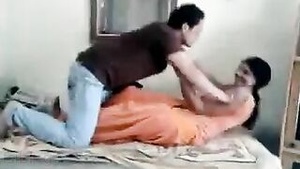 This is a homemade video of an Indian bhabhi's secret desires.
