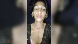 An amateur agent has sex with an actress during a video casting for an MMS video.