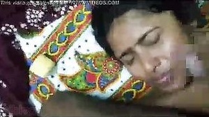 Small Indian couple’s intense cum-scene in desi porn video.