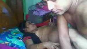 Girl seduces and have sex with her mature desi auntie.