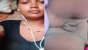 Steamy MMS from a hot wife unveils her pornstar pussycat