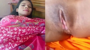 Hot Bangladeshi woman showing off her pretty vagina