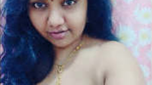 Special video of an exclusive Tamil MILF wife