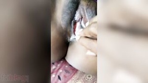 His wife snores and this man decides to have sex with another woman. South Indian scandal.
