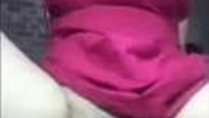 UnHappy housewife from a village masturbates and sends selfie as MMS