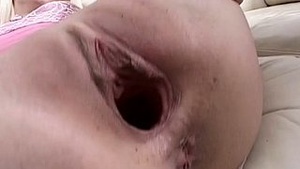 A large vaginal openness of a woman’s desire was shown clearly.