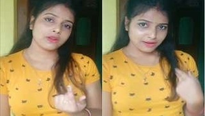 Hot Indian college girl sends porn videos to her boyfriend