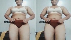 Here is a video of a hot boudi neighbor who exposes her breasts and vagina.