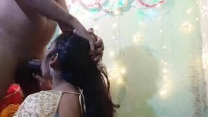 Married Indian Bhabhi seduces for money and gives a blowjob.