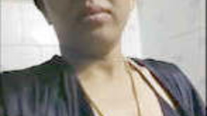 Bhabhi's bathroom scene in black bra and underwear