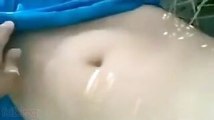 Beautiful wife enjoys outdoor sex in hot Indian porn video