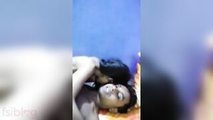 Young Bengali woman with small bosom has XXX experience with Indian man in hotel room