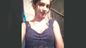 Desi MILF in hot video action