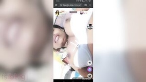 Live love making experience with an Indian couple on live webcam.