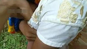 Teen girl gives blow job and have sex with her boyfriend in the open field