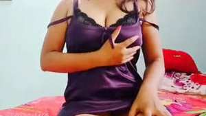 Young Indian girl exhibitionism on webcam