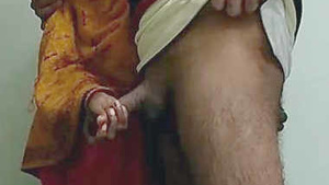 Indian maid gives a great handjob with a nice facial at the end