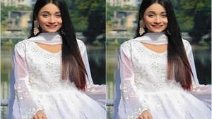 Small boobed Indian girl exposed them to a lover via video call.