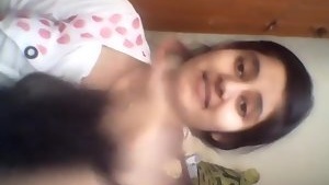 Flashing the pretty girlfriend with the perfect body