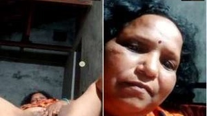 Young Indian girl masturbates during a video call