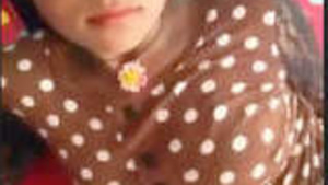 Boyfriend secretly films naked girlfriend.