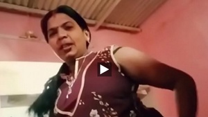 Marathi housewife’s big night with devar, hot scene with big boobs.