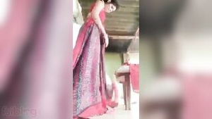 Hot Dehati Sexy Video of Desi lingerie girl flaunting her curves.