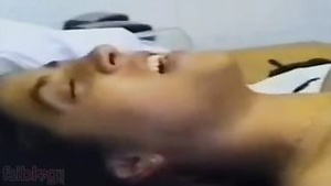 Marriage scandal of an Indian couple who love giving oral sex in a MMS