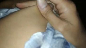 Desi girlfriend Sonia outdoors fucking