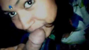 A beauty parlour scandal with a sexually aroused girl.