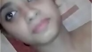 New girl likes it when pussy is stimulated gently