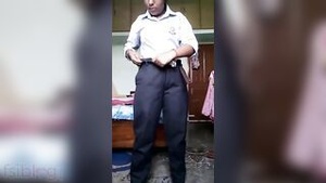 Very hot nude MMS of a sexy college girl who reveals her nice body and big boobs.