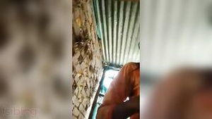 Hairy pussy Indian house wife having sex in Guwahati MMS camera