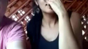 NRI couple mastubrating together in the bathroom