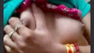 Hot college girl from India self-pleasure video